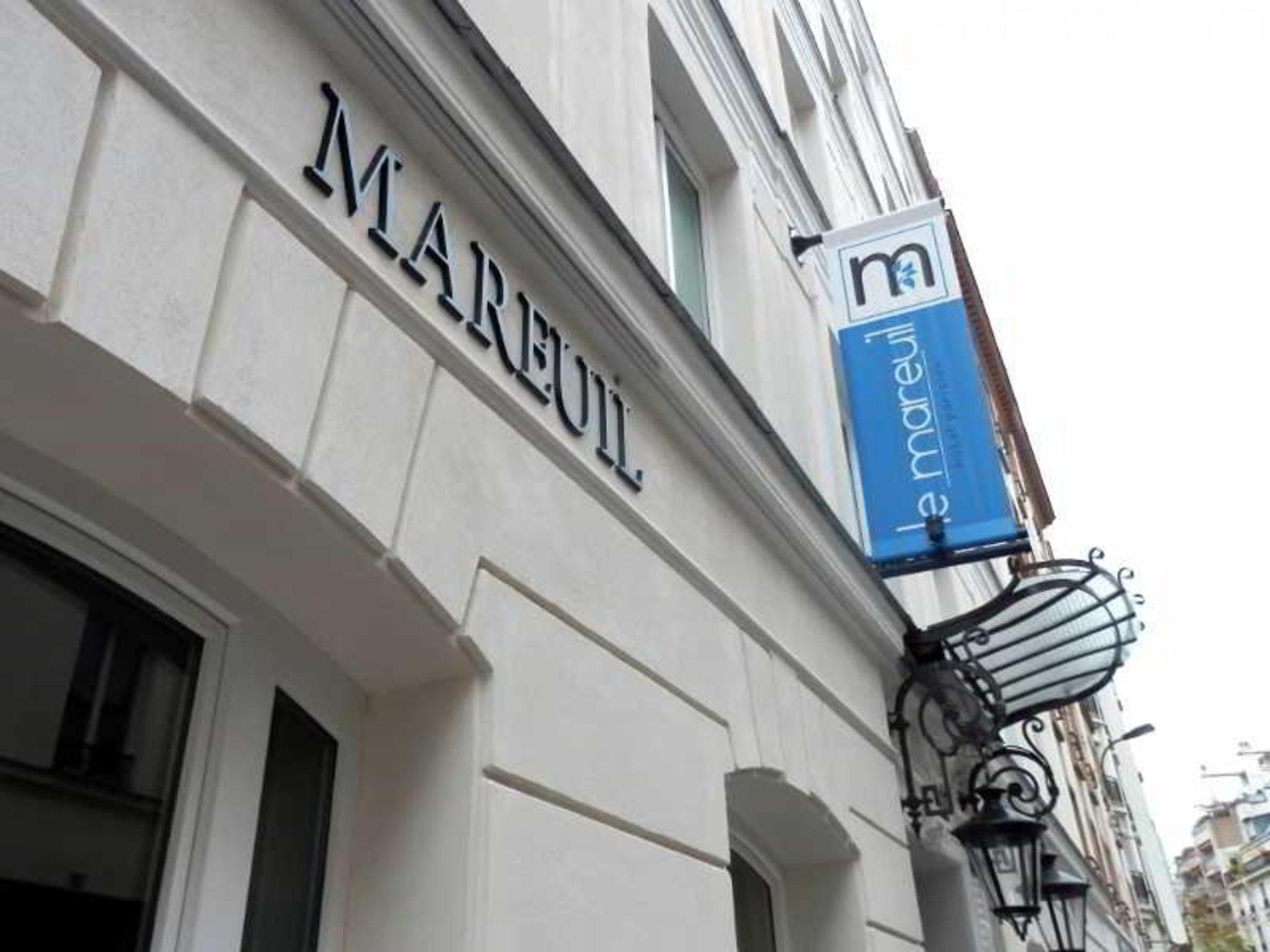 Hotel Le Mareuil Parigi Esterno foto
