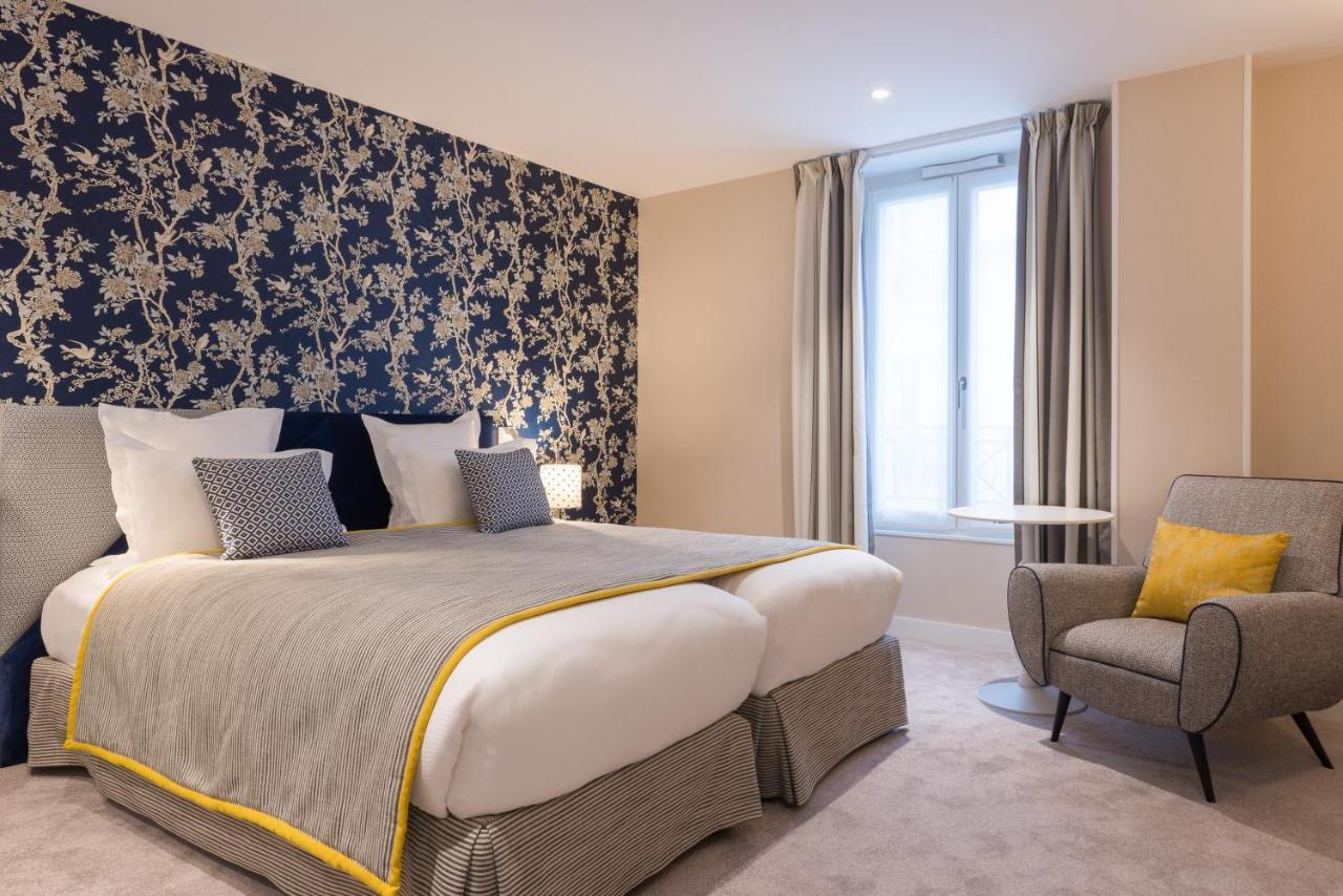 Hotel Le Mareuil Parigi Esterno foto