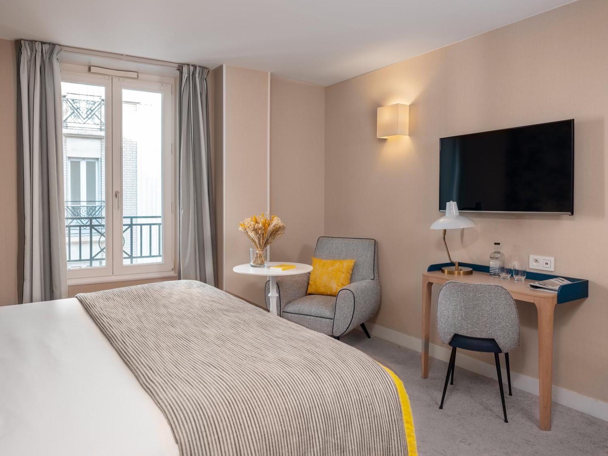 Hotel Le Mareuil Parigi Esterno foto