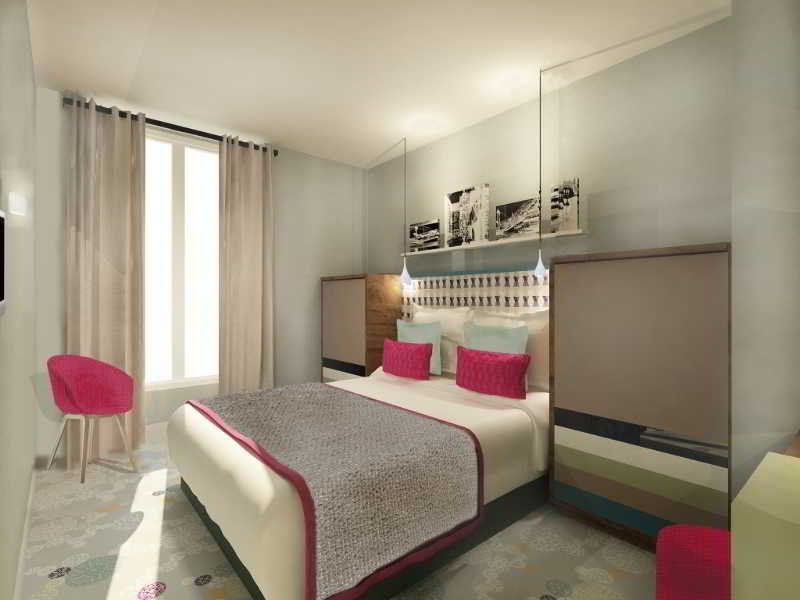 Hotel Le Mareuil Parigi Esterno foto