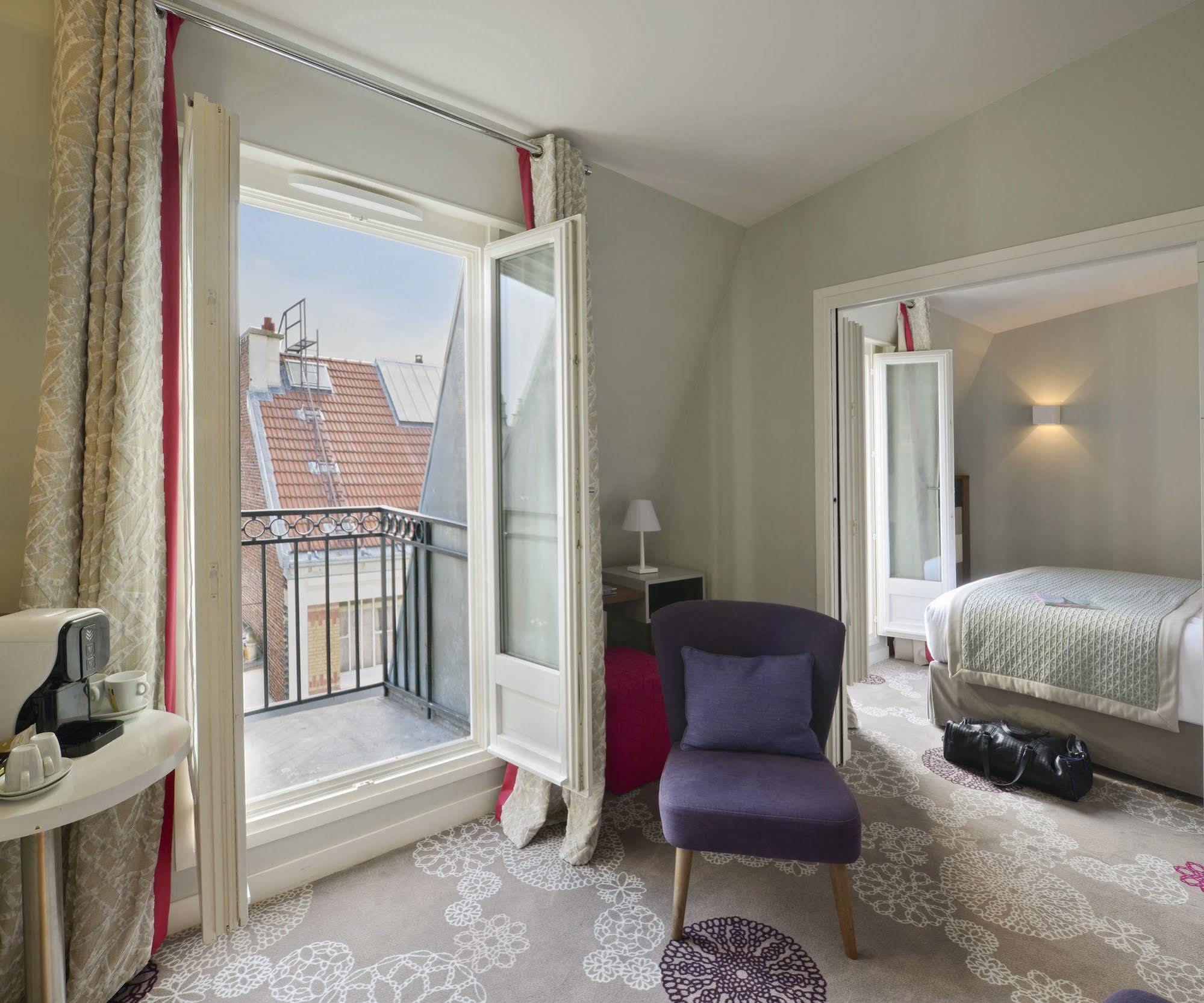 Hotel Le Mareuil Parigi Esterno foto